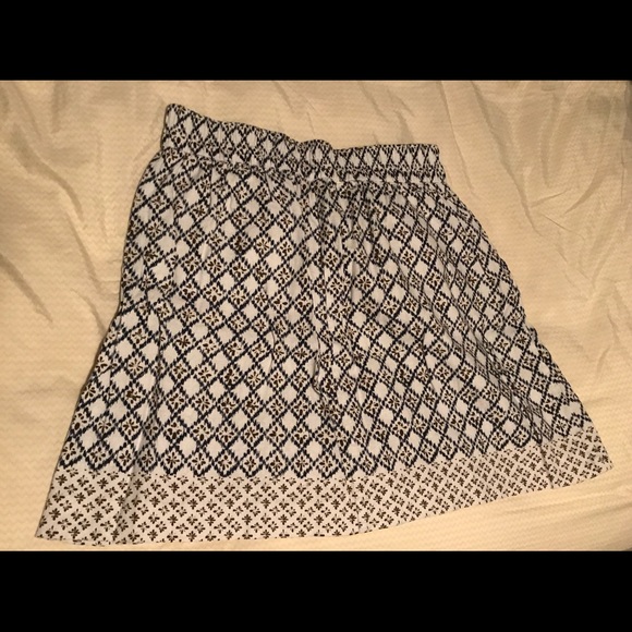 Loft Outlet Skirt - Picture 2 of 4